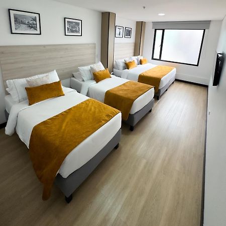 Hotel Wlh Gold Bogotá Exteriör bild