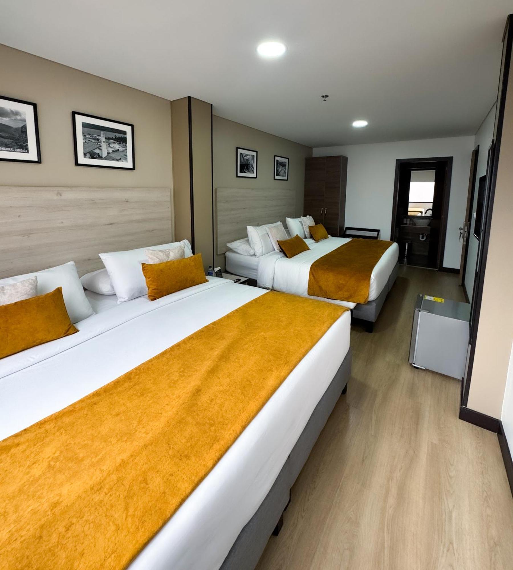 Hotel Wlh Gold Bogotá Exteriör bild